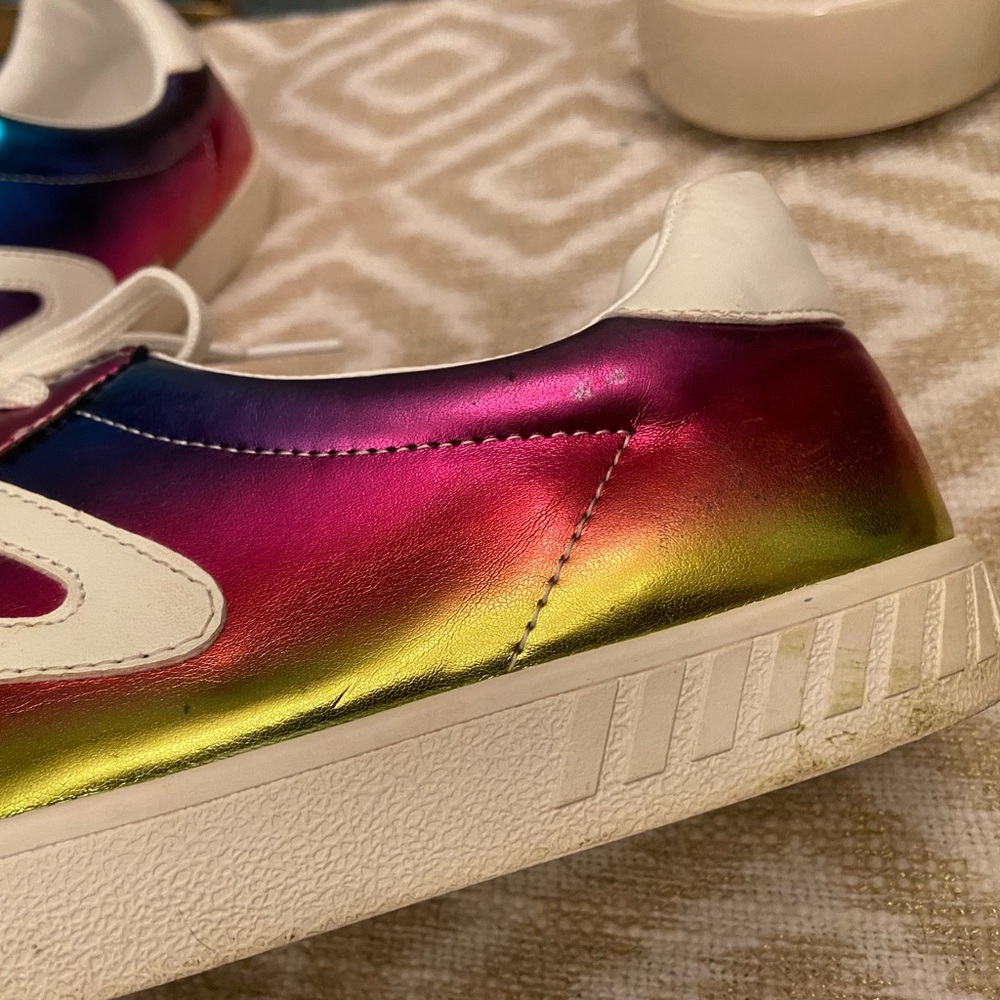 Tretorn Camden7 Iridescent Rainbow Sneaker - Picture 8 of 13